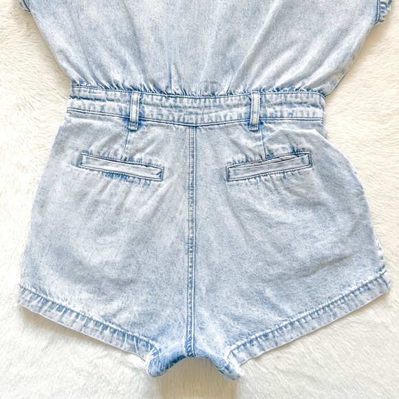 BLANKNYC Head Backstage Acid Wash Denim Romper Jumpsuit - Picture 13 of 14